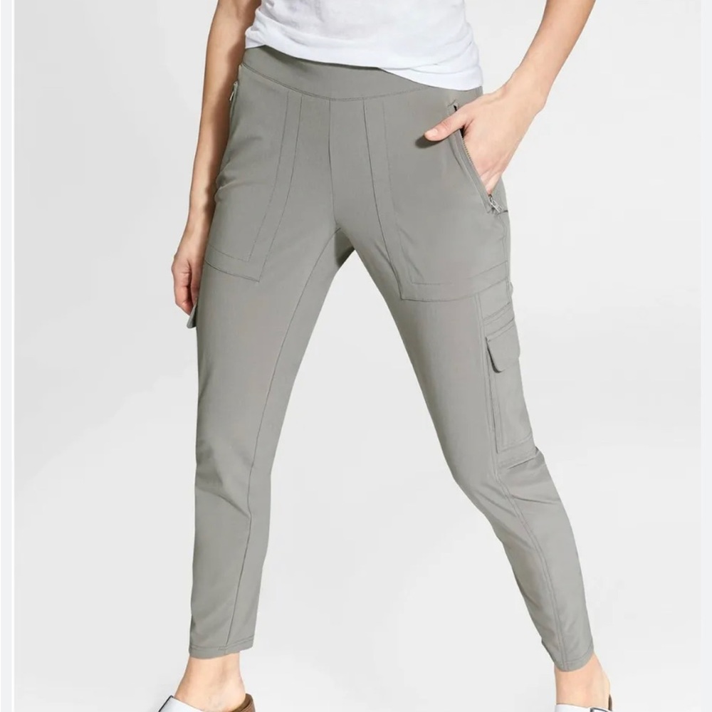 Athleta Chelsea Cargo City Pant 14T